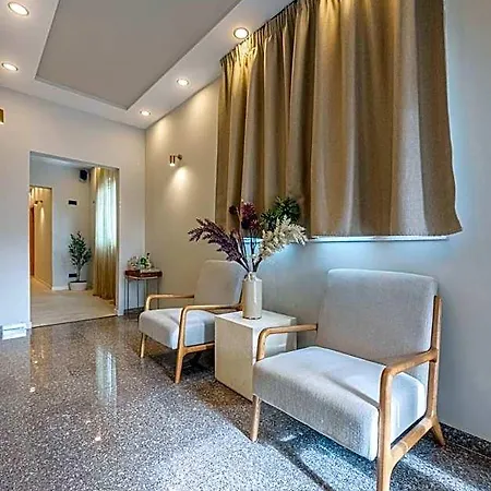 Szálloda Lo͝or Luxury Retreat 4*