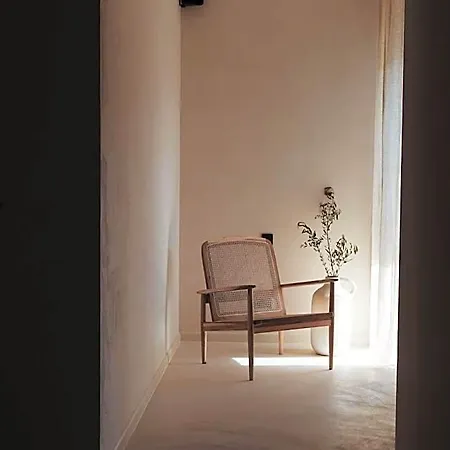 Lo͝or Luxury Retreat Szálloda