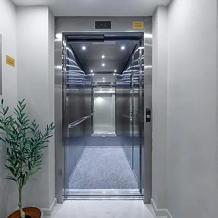 Lo͝or Luxury Retreat krevet i doručak