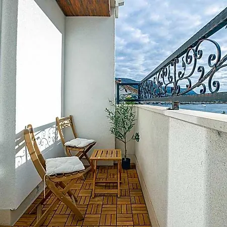 Hotel Lo͝or Luxury Retreat