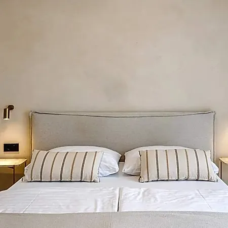 Lo͝or Luxury Retreat 4* Split